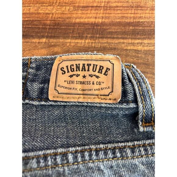 LEVI SIGNATURE Boy’s Slim Straight Fit Jeans / Size: 4R - Picture 5 of 11